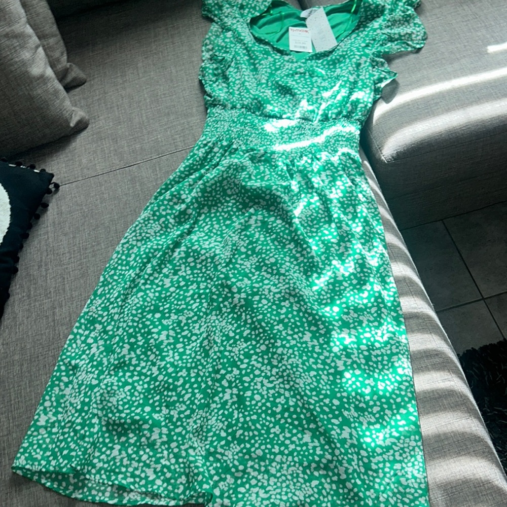 Green dress